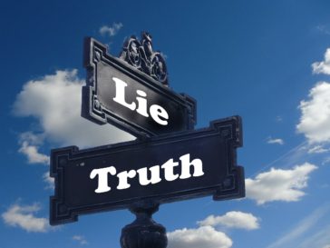 Lie/Truth